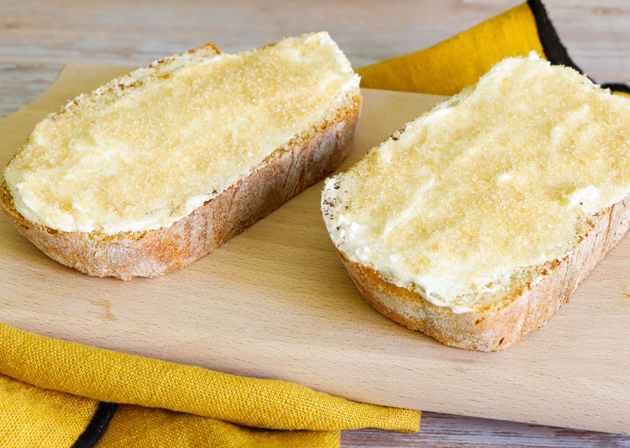 Pane, Burro Botalla e zucchero